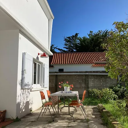 Cache Cache Maison De Famille Calme Proche De L'océan Casa vacanze *
